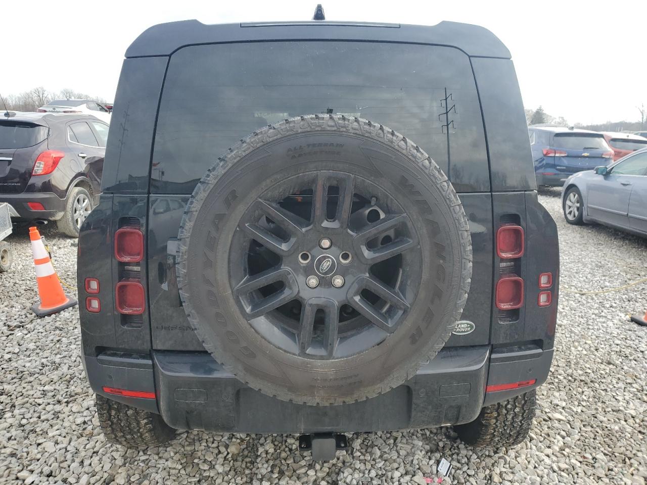 2022 Land Rover Defender VIN SALEP7RU6N2106733 Copart auction photo, front end / side damage thumbnail 6