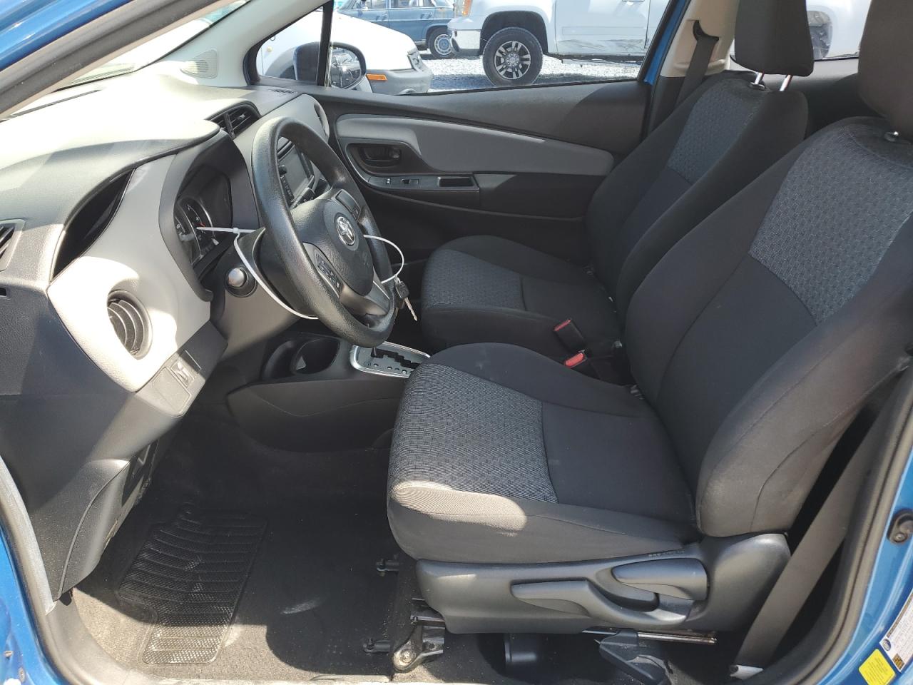 2017 Toyota Yaris VIN VNKJTUD38HA074318 Copart auction photo, front end damage thumbnail 7