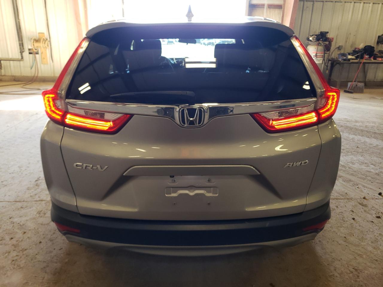 2018 Honda CR-V VIN 7FARW2H54JE000673 Copart auction photo, front end / side damage thumbnail 6