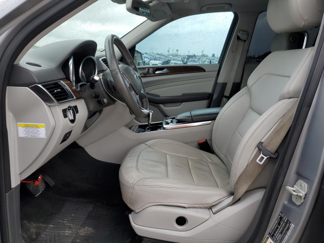 2012 Mercedes-Benz M-klasse VIN 4JGDA5HB2CA027986 Copart auction photo, front end damage thumbnail 7