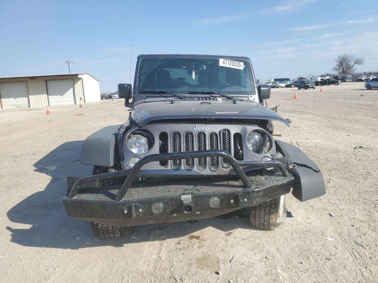 2018 Jeep Wrangler VIN 1C4BJWDG3JL822565 Copart auction photo, front end damage thumbnail 5