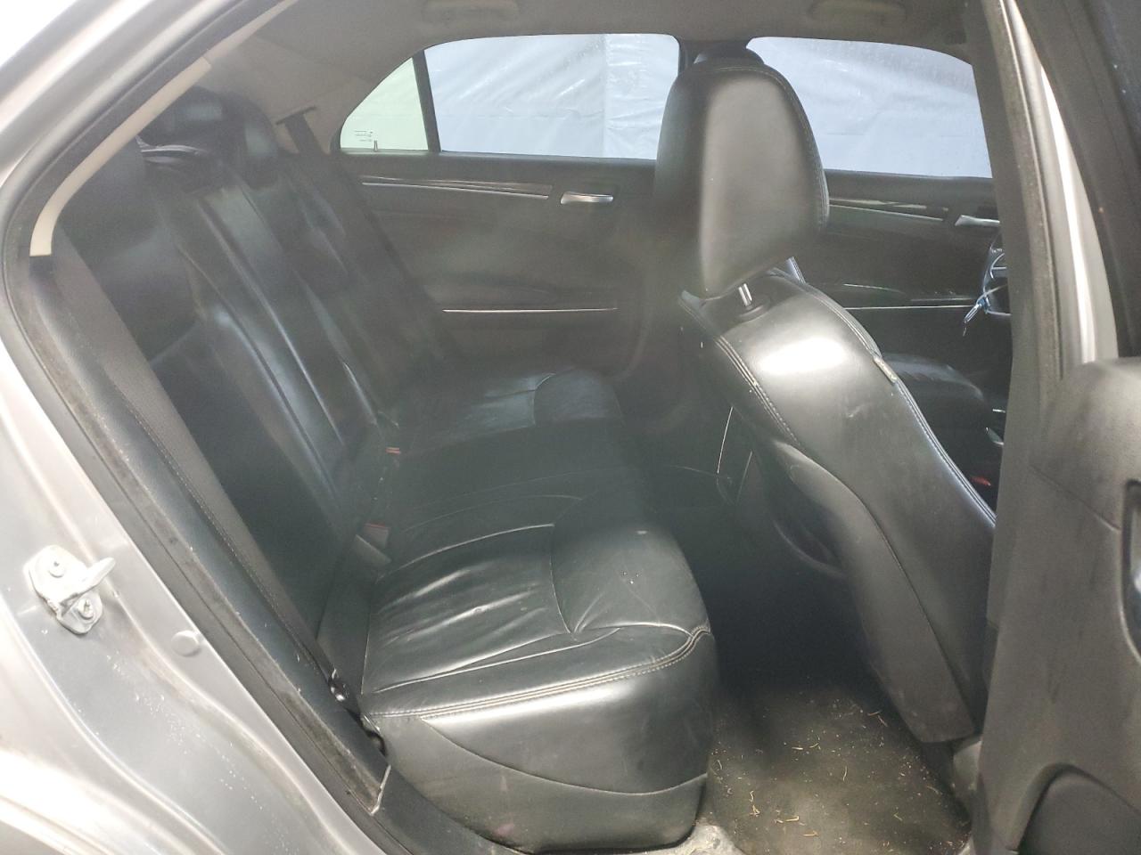 2016 Chrysler 300 VIN 2C3CCAAG8GH233723 Copart auction photo, mechanical / front end damage thumbnail 10