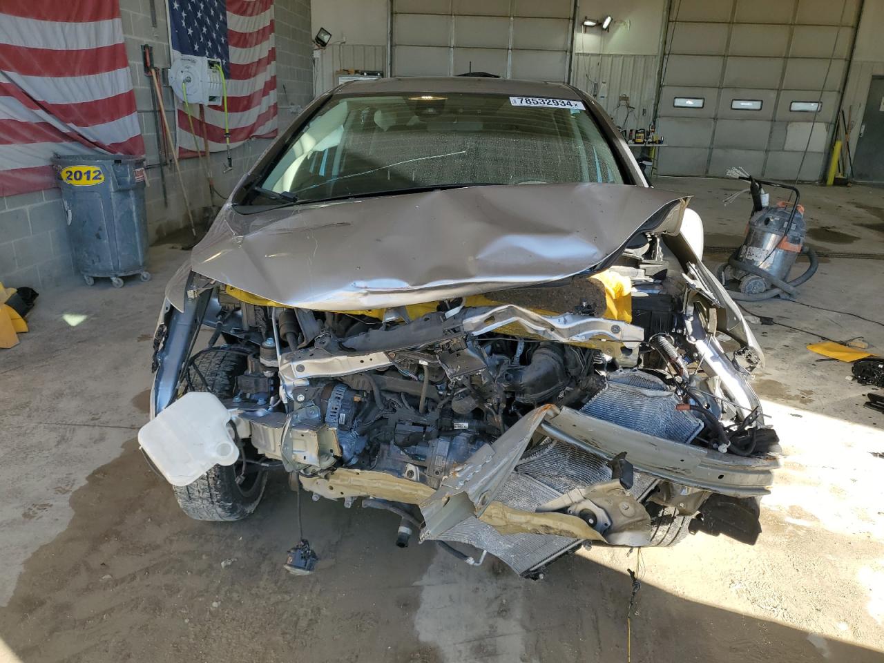2020 Honda Fit VIN 3HGGK5H86LM724486 Copart auction photo, front end / side damage thumbnail 5