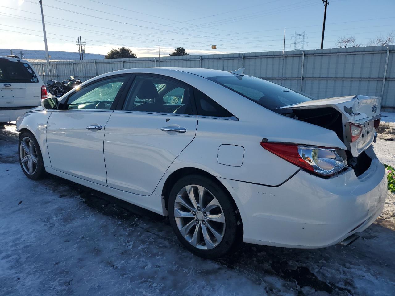 2011 Hyundai Sonata VIN 5NPEC4AC2BH037375 Copart auction photo, rear end / front end damage thumbnail 2