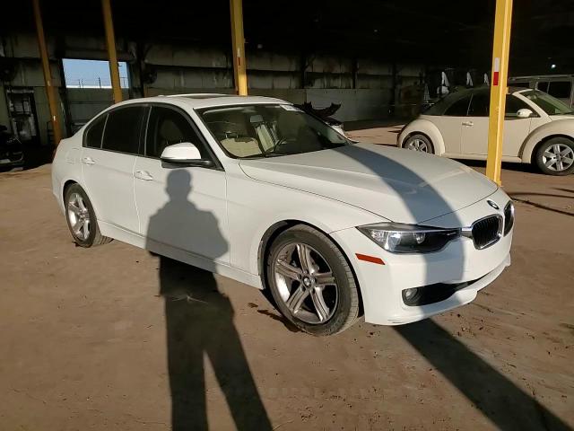 2014 BMW 3er VIN WBA3B1C55EK133379 Copart auction photo, front end damage thumbnail 10