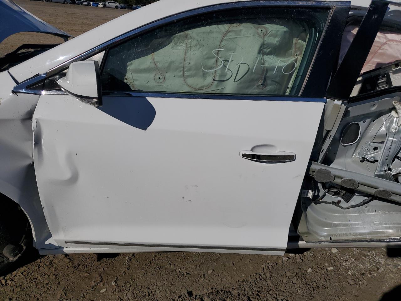 2016 Buick LaCrosse VIN 1G4GD5G38GF113553 Copart auction photo, rollover / all over damage thumbnail 7