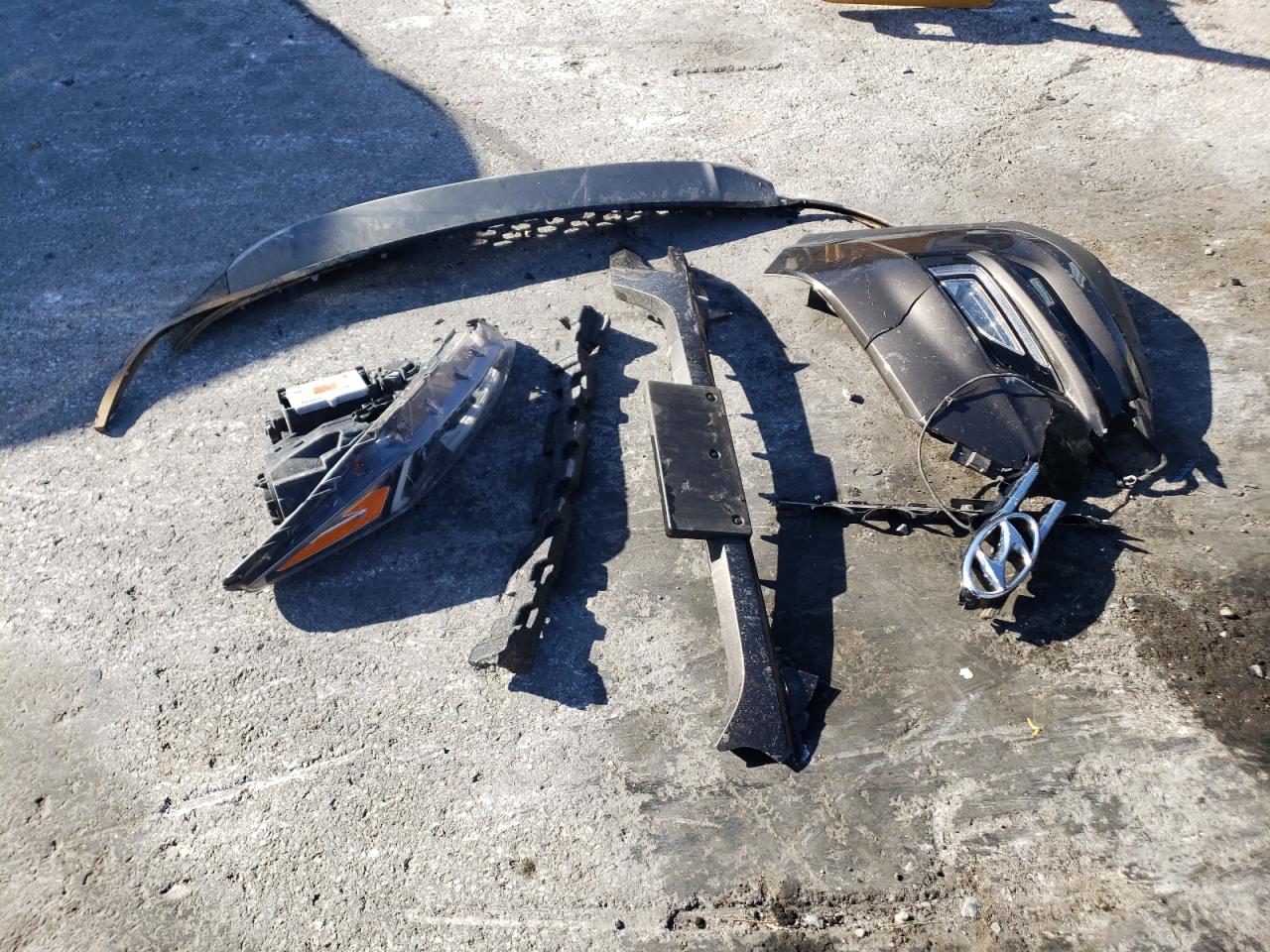 2019 Hyundai Tucson VIN KM8J3CAL5KU008964 Copart auction photo, front end damage thumbnail 13