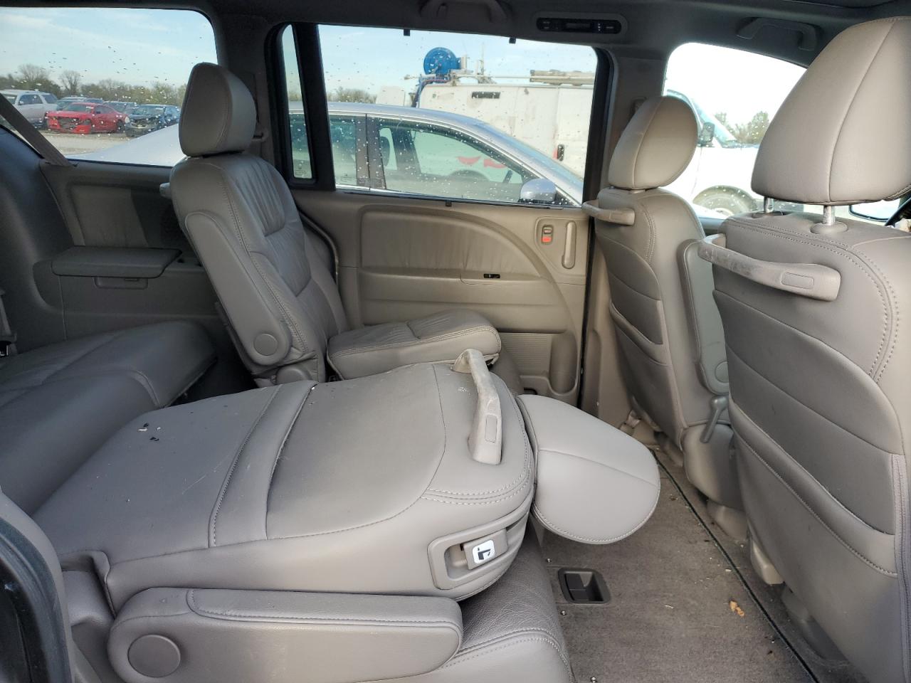 2009 Honda Odyssey VIN 5FNRL38919B036135 Copart auction photo, front end damage thumbnail 11