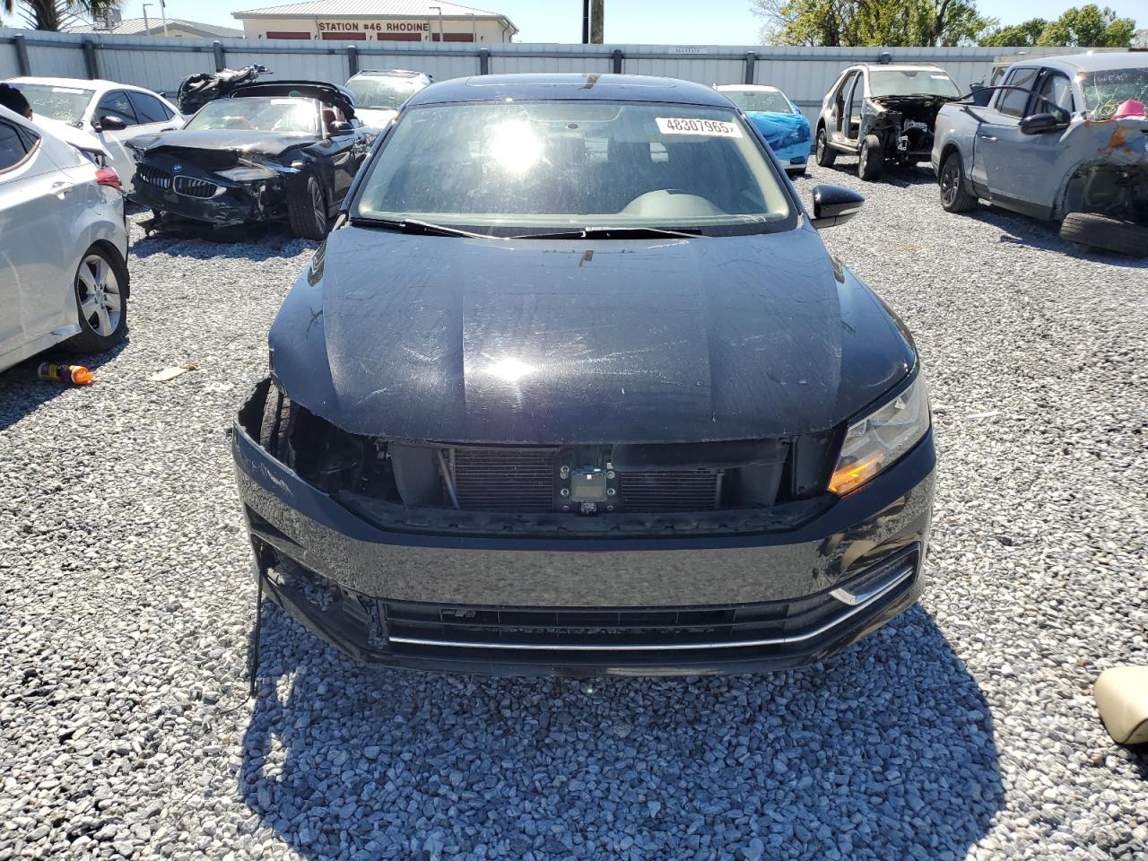 2016 Volkswagen Passat VIN 1VWBT7A37GC024691 Copart auction photo, front end damage thumbnail 5