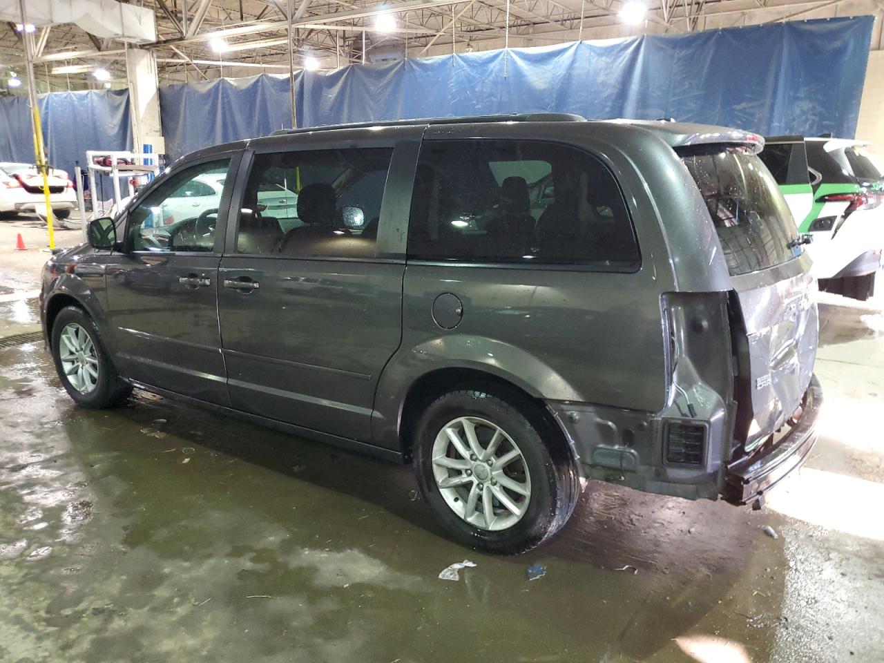 2015 Dodge Caravan VIN 2C4RDGCG4FR555934 Copart auction photo, rear end damage thumbnail 2