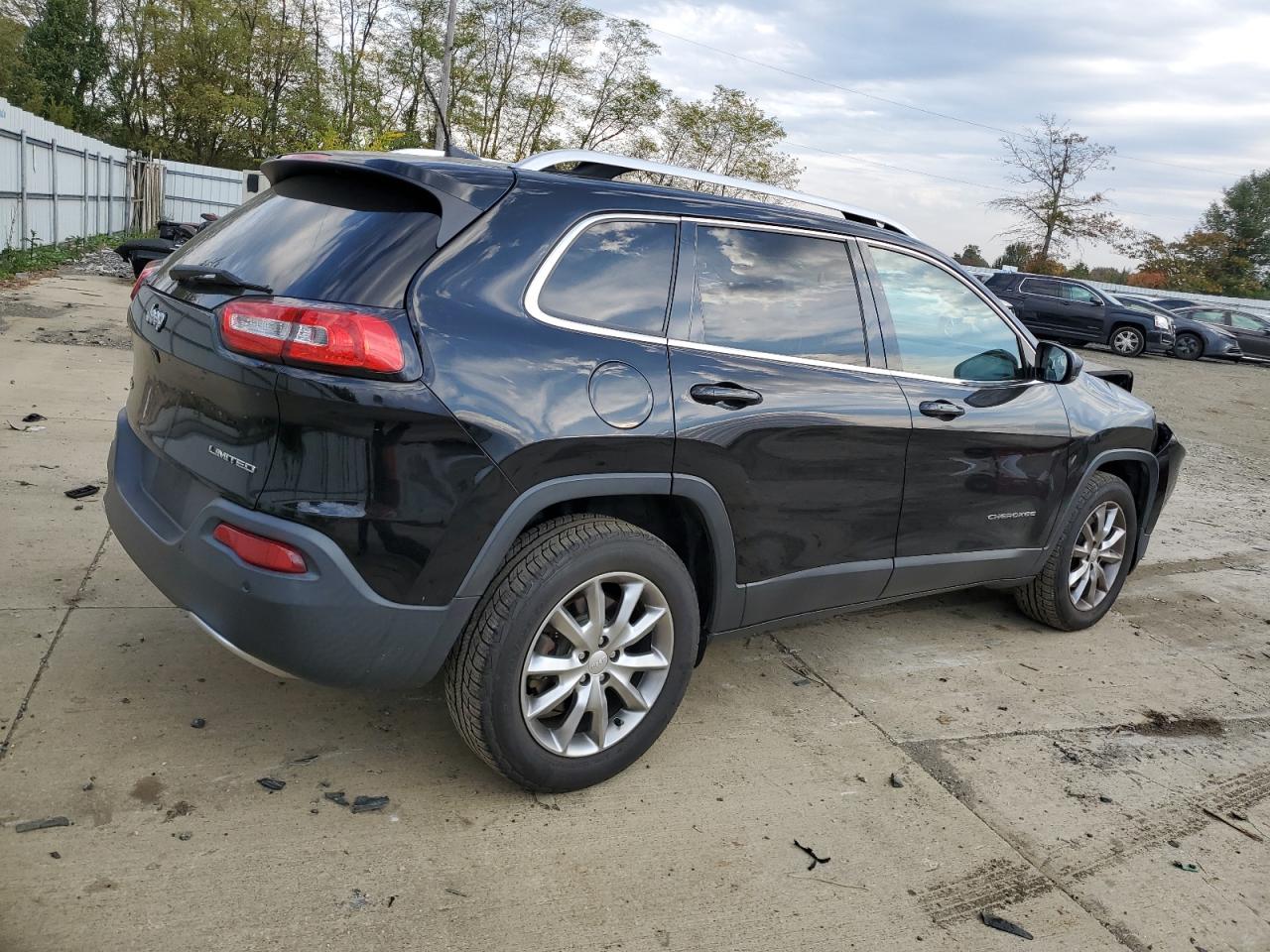 2018 Jeep Grand Cherokee VIN 1C4PJMDB3JD610323 Copart auction photo, front end damage thumbnail 3