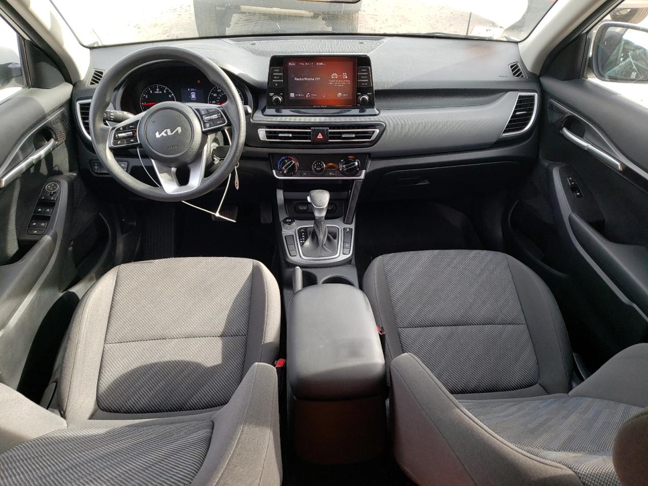 2022 KIA Seltos VIN KNDEPCAA2N7256794 Copart auction photo, front end / minor dent/scratches damage thumbnail 8