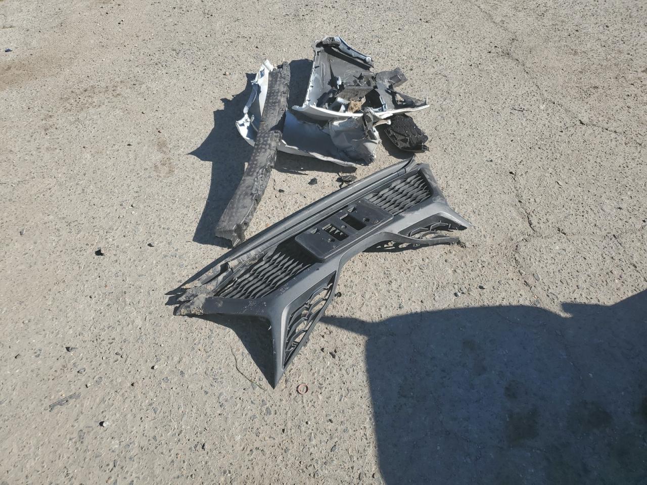 2022 Toyota Camry VIN 4T1T11AK7NU710749 Copart auction photo, front end damage thumbnail 14