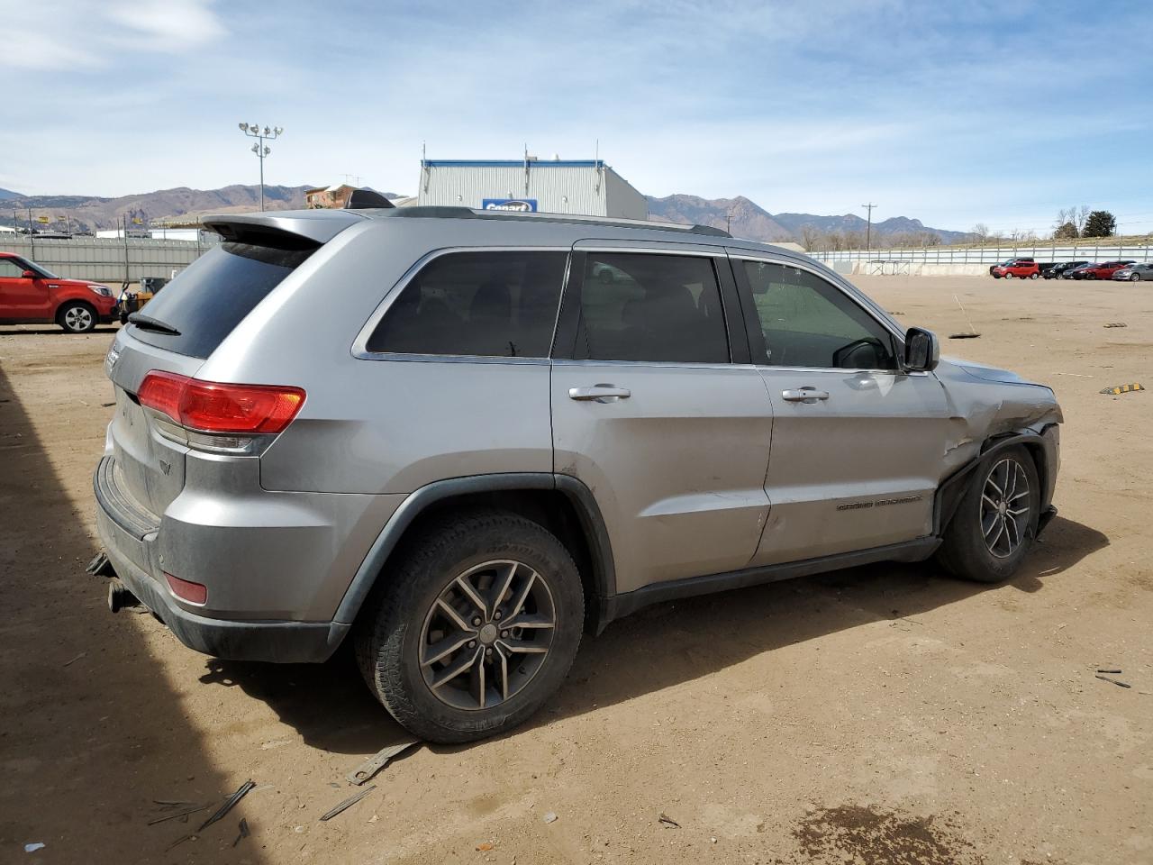2018 Jeep Grand Cherokee VIN 1C4RJEAG5JC429406 Copart auction photo, front end / side damage thumbnail 3