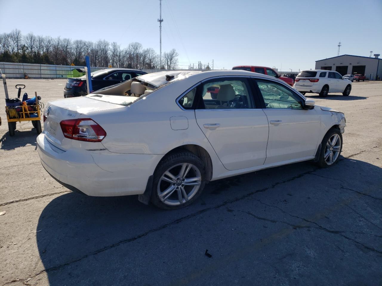 2015 Volkswagen Passat VIN 1VWBV7A35FC056466 Copart auction photo, rollover damage thumbnail 3