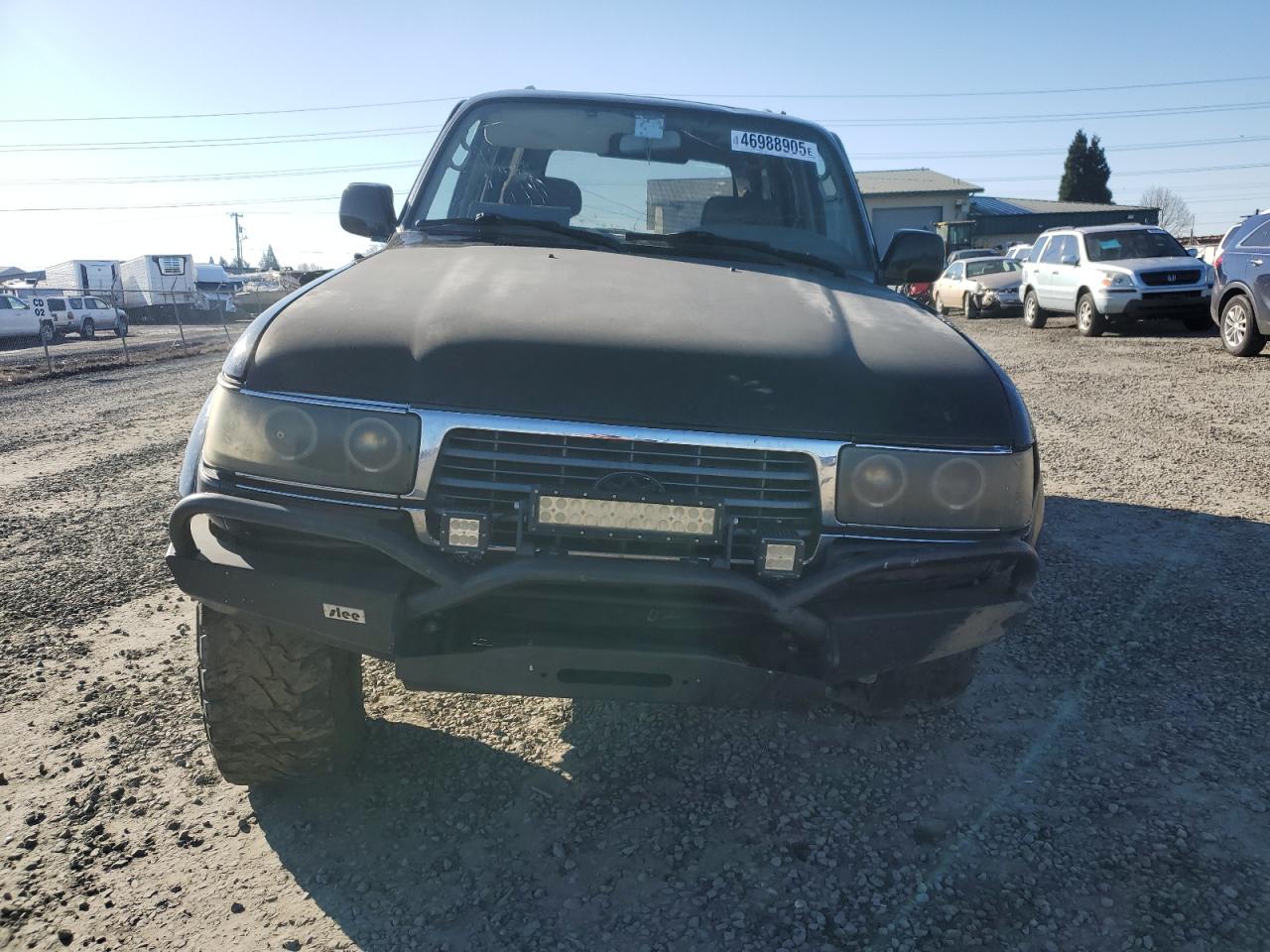 1996 Toyota Land Cruiser VIN JT3HJ85J4T0136821 Copart auction photo, front end damage thumbnail 5