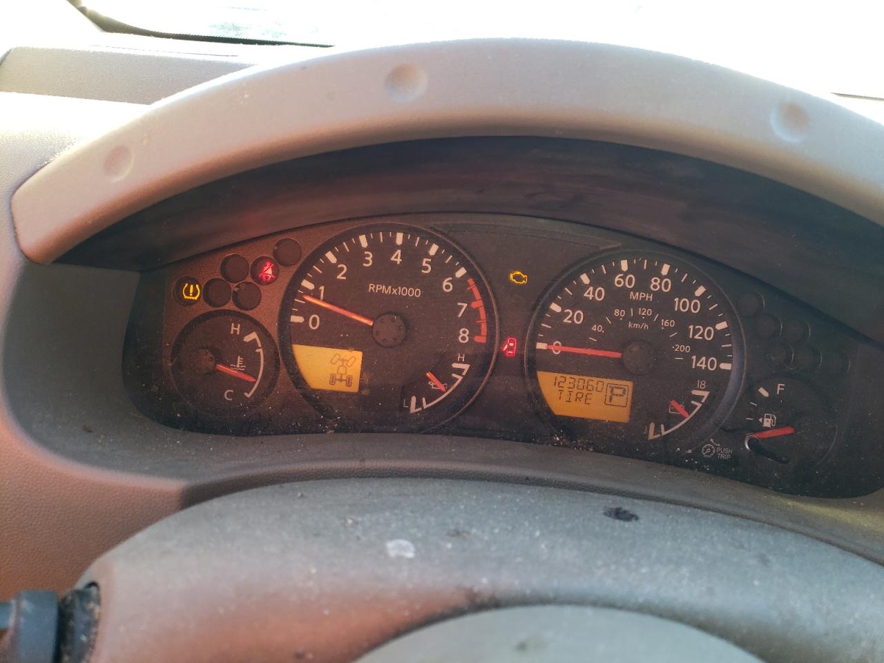 2012 Nissan Navara (Frontier) VIN 1N6AD0EV0CC475645 Copart auction photo, side damage thumbnail 9