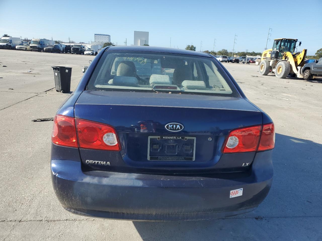 2008 KIA Optima VIN KNAGE123485213123 Copart auction photo, mechanical damage thumbnail 6