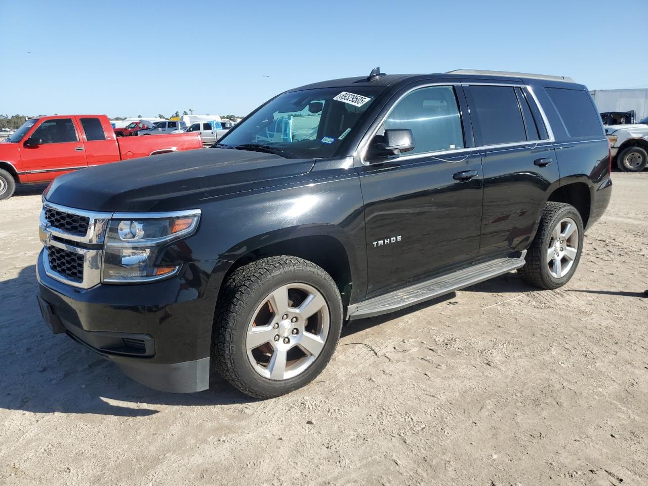 2017 Chevrolet Tahoe VIN 1GNSCAKC2HR138764