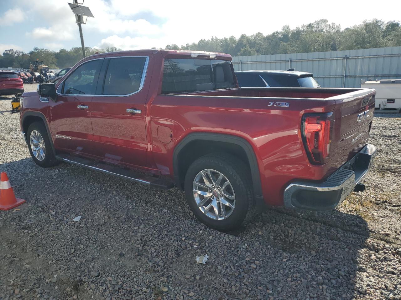 2021 GMC Sierra VIN 3GTU9DED4MG374042 Copart auction photo, all over damage thumbnail 2