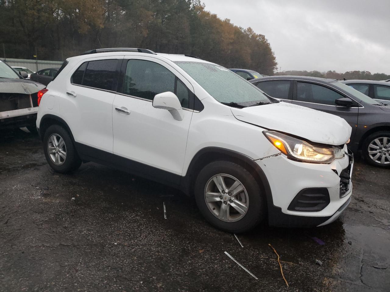 2020 Chevrolet Trax VIN KL7CJLSB0LB043124 Copart auction photo, front end damage thumbnail 4
