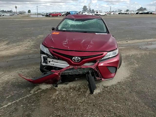 2018 Toyota Camry VIN 4T1B11HK4JU551104 Copart auction photo, rollover damage thumbnail 10