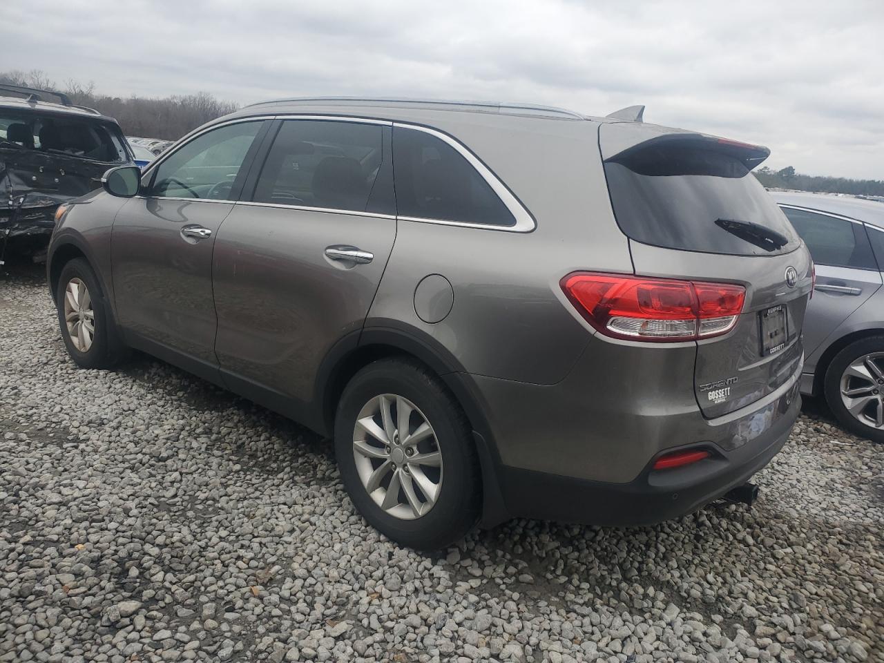 2016 KIA Sorento VIN 5XYPG4A39GG091445 Copart auction photo, rear end damage thumbnail 2