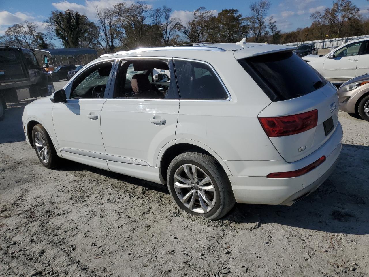 2017 Audi Q7 VIN WA1LHAF75HD049175 Copart auction photo, vandalism / water/flood damage thumbnail 2