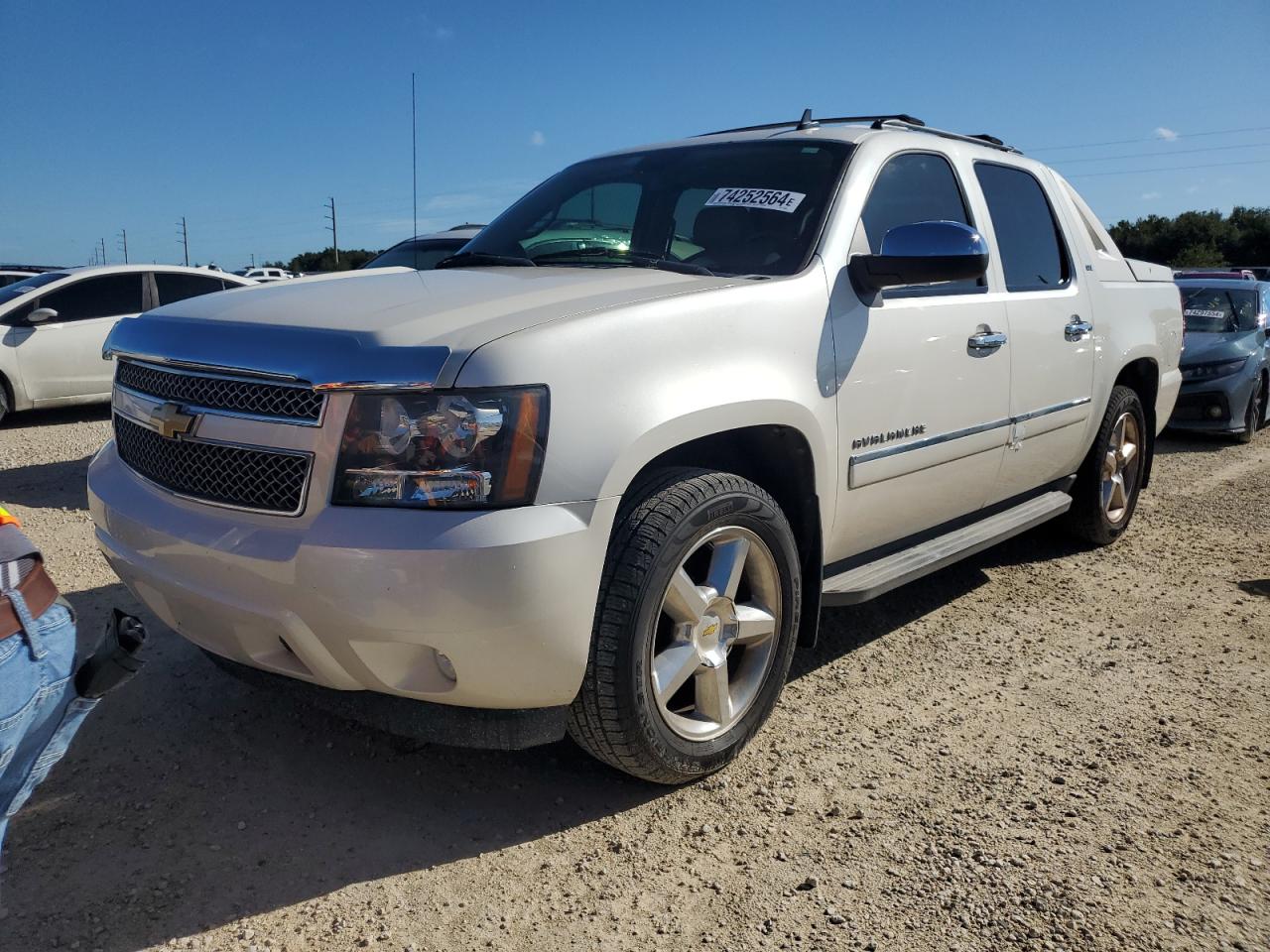 2012 Chevrolet Avalanche VIN 3GNTKGE70CG195269