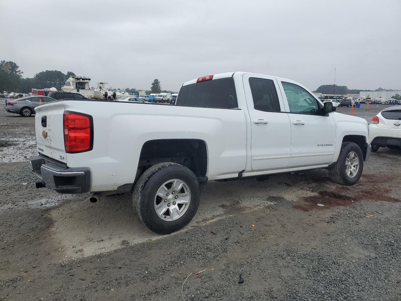 2018 Chevrolet Silverado VIN 1GCRCREC4JZ143536 Copart auction photo, front end damage thumbnail 3