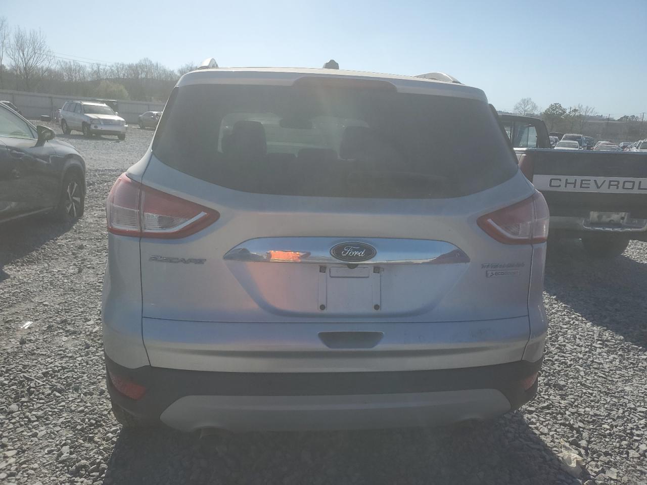 2015 Ford Escape VIN 1FMCU0JX5FUB87648 Copart auction photo, undercarriage damage thumbnail 6