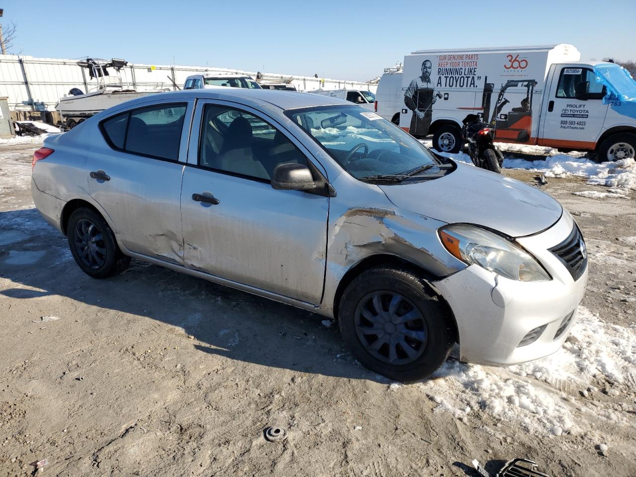 2013 Nissan Versa VIN 3N1CN7AP4DL821584 Copart auction photo, front end / side damage thumbnail 4