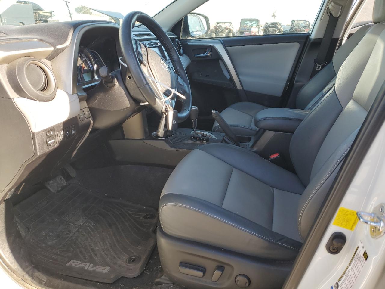 2015 Toyota RAV 4 VIN 2T3DFREV2FW394159 Copart auction photo, front end damage thumbnail 7