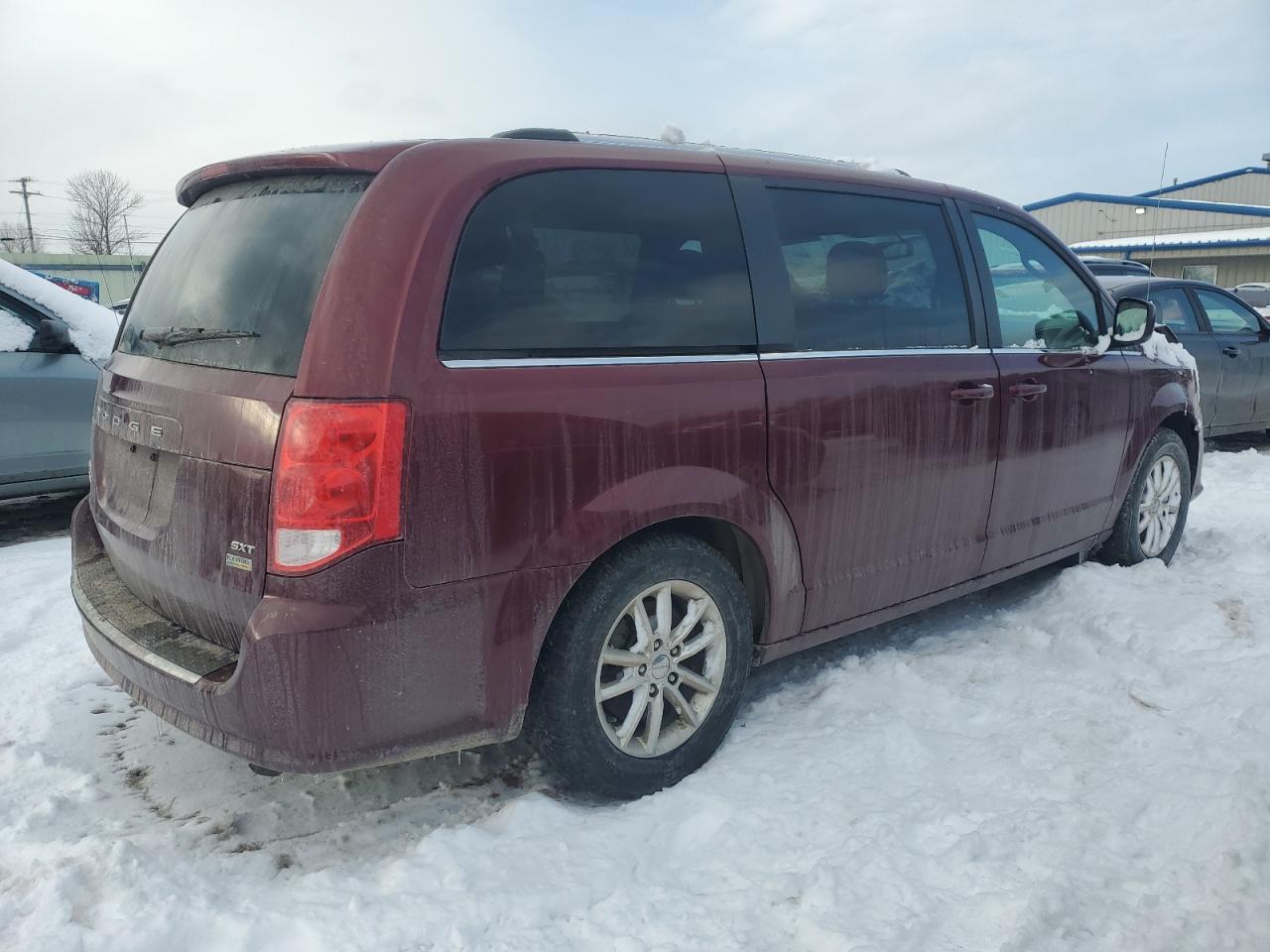2018 Dodge Caravan VIN 2C4RDGCG6JR264120 Copart auction photo, front end damage thumbnail 3