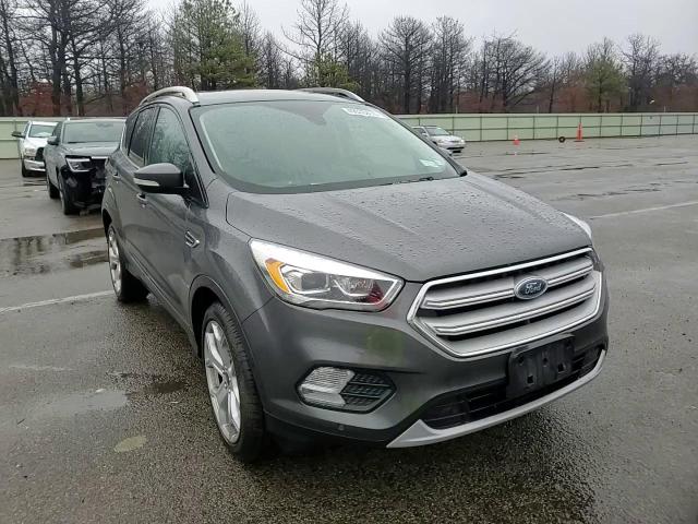 2019 Ford Escape VIN 1FMCU9J95KUA84794 Copart auction photo, vandalism / minor dent/scratches damage thumbnail 12