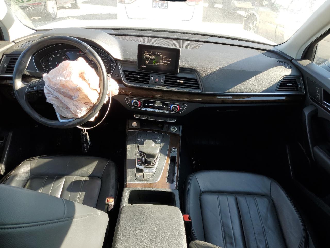 2020 Audi Q5 VIN WA1ANAFY3L2003969 Copart auction photo, front end damage thumbnail 8