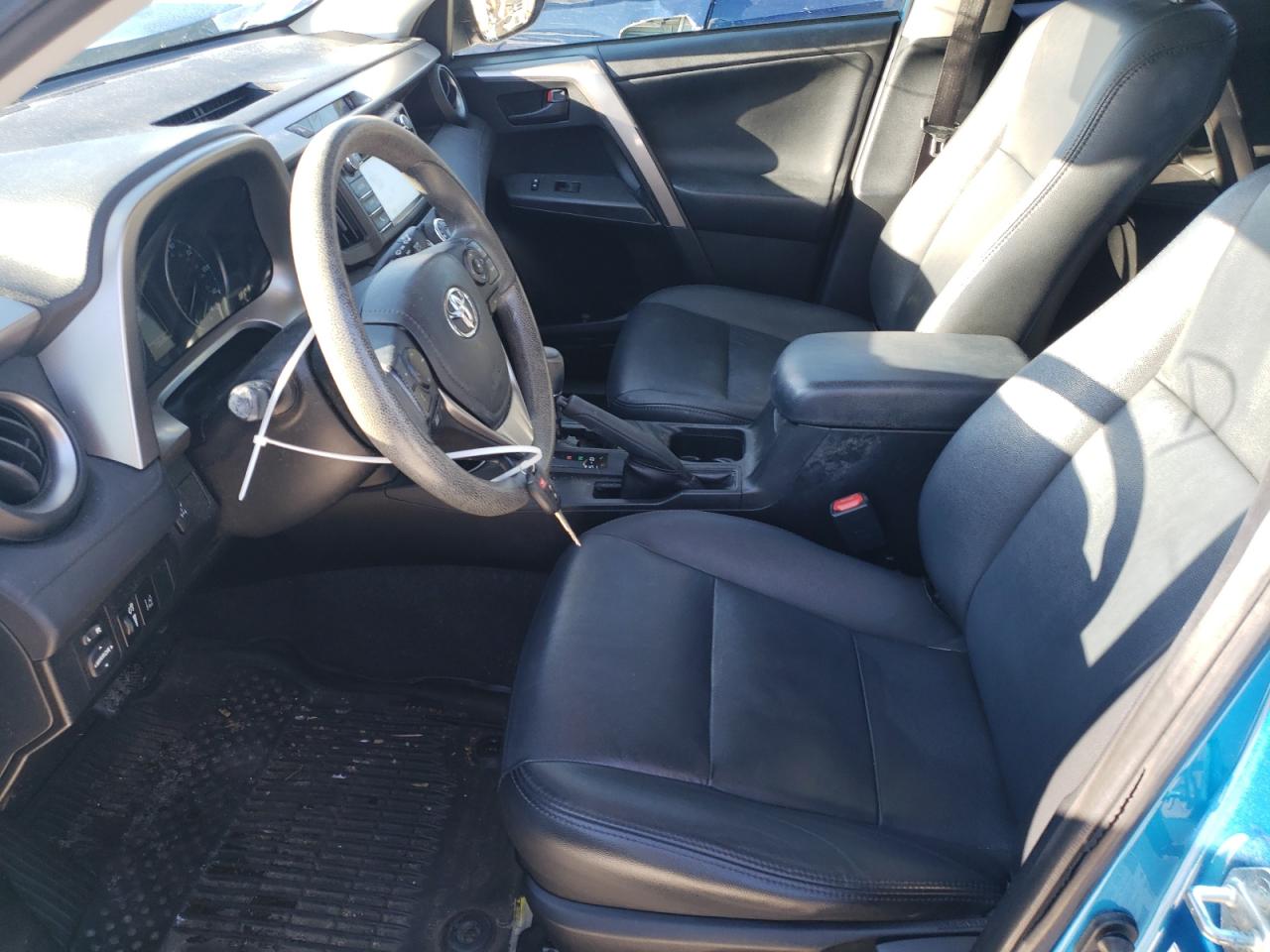 2018 Toyota RAV 4 VIN JTMBFREV3JJ730335 Copart auction photo, front end damage thumbnail 7