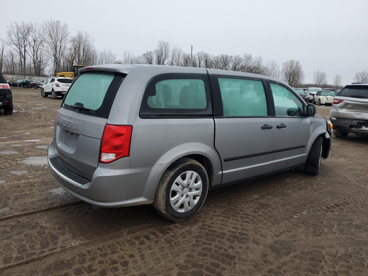 2013 Dodge Caravan VIN 2C4RDGBG9DR795589 Copart auction photo, front end / side damage thumbnail 3