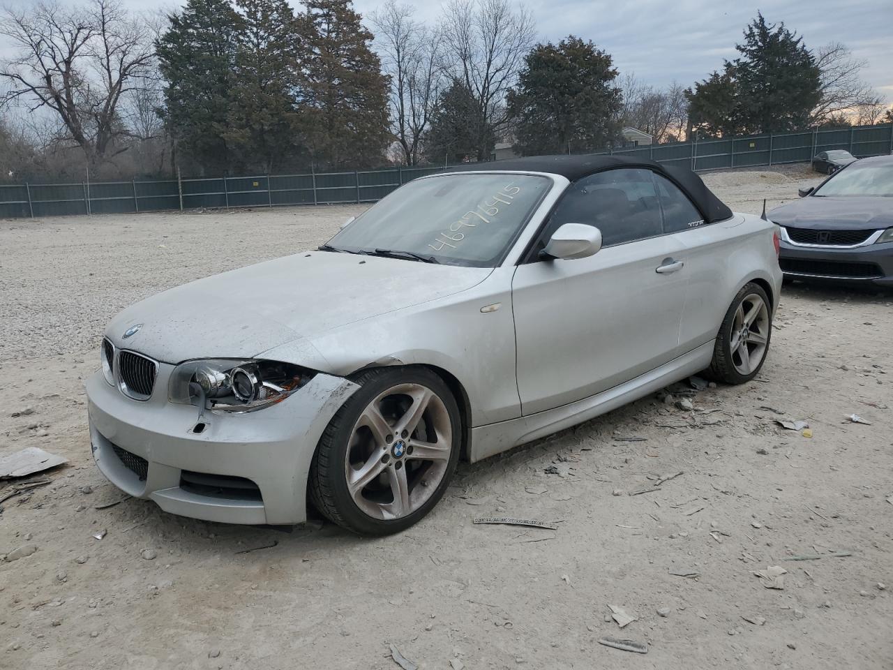 2011 BMW 1er VIN WBAUN7C52BVM24673 - Copart auction photo