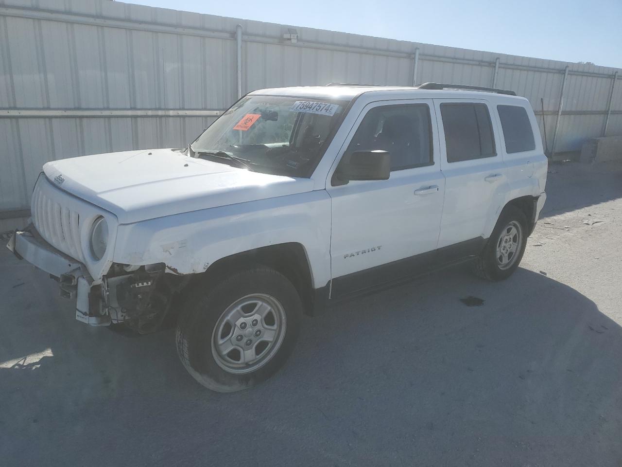 2015 Jeep Liberty (Patriot) VIN 1C4NJRBB1FD214356