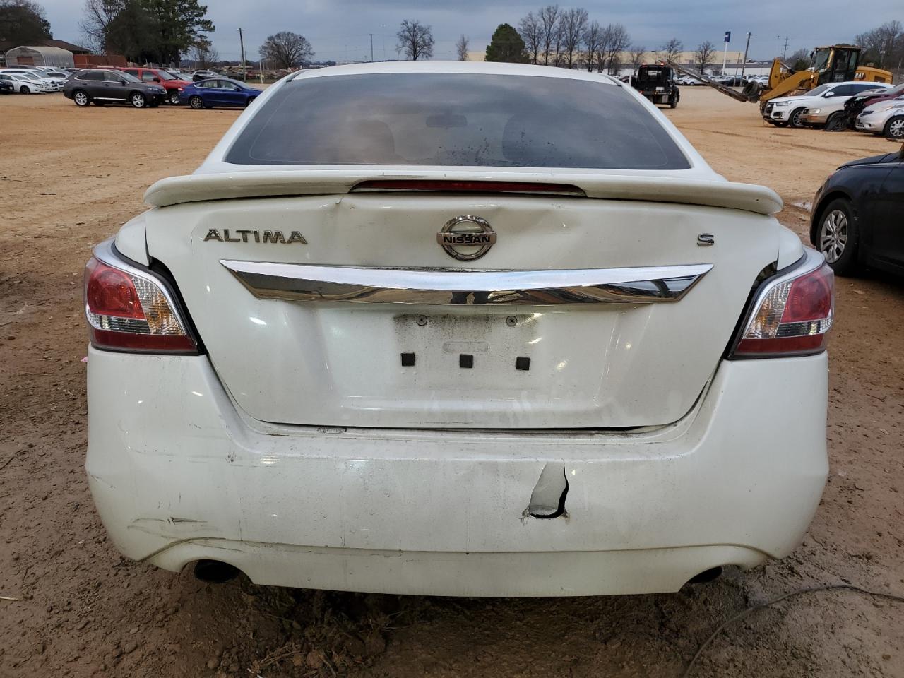 2015 Nissan Altima VIN 1N4AL3AP1FC153752 Copart auction photo, rear end damage thumbnail 6
