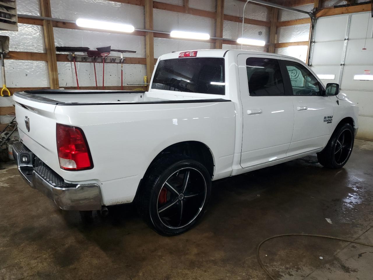 2021 RAM 1500 VIN 1C6RR6LG4MS530241 Copart auction photo, front end / rear end damage thumbnail 3
