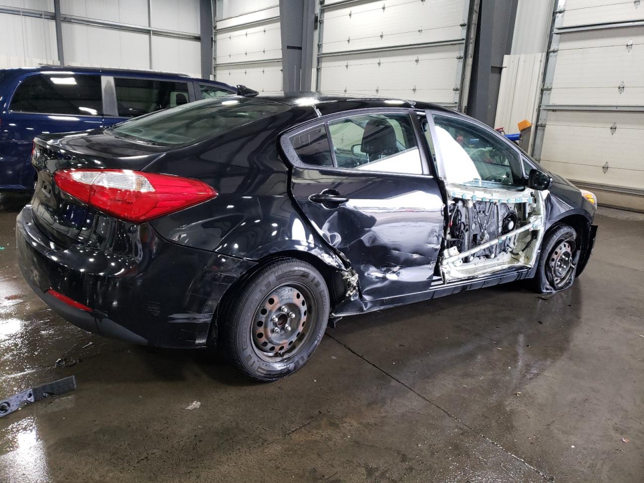 2014 KIA Forte VIN KNAFK4A62E5194388 Copart auction photo, all over damage thumbnail 3