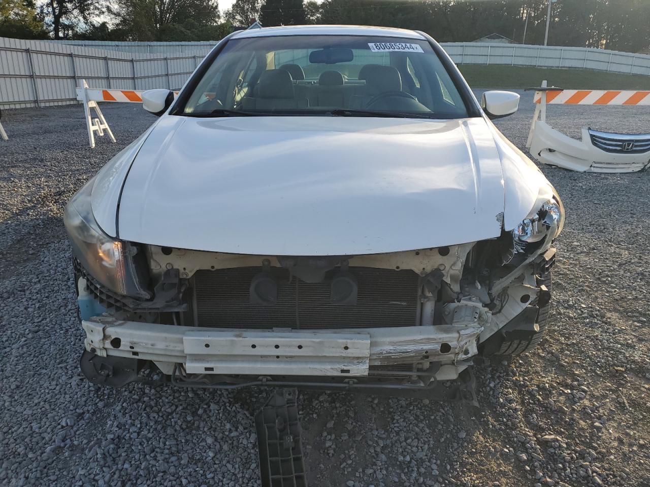 2011 Honda Accord VIN 5KBCP3F81BB004135 Copart auction photo, front end / minor dent/scratches damage thumbnail 5