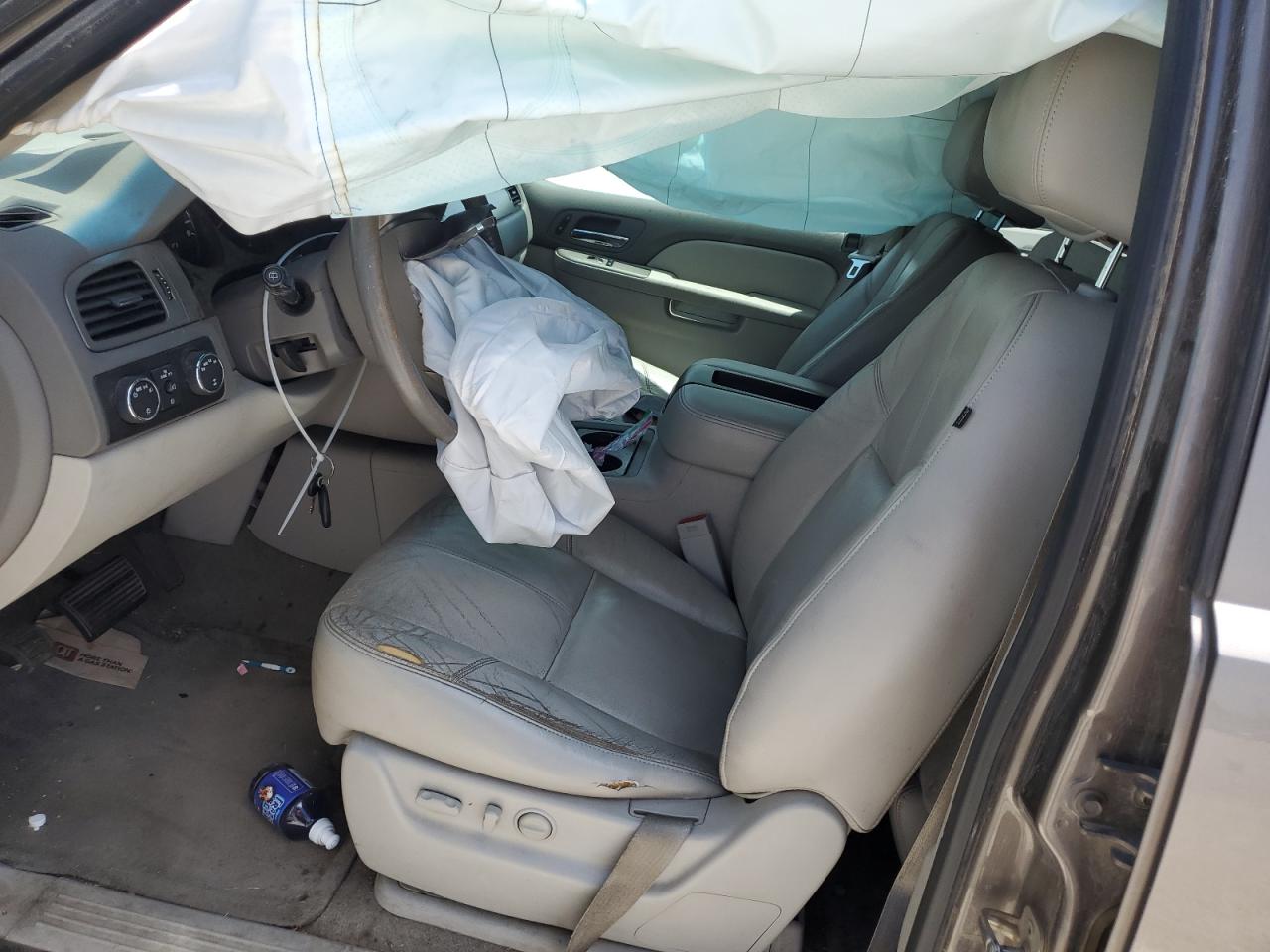 2012 Chevrolet Tahoe VIN 1GNSKBE0XCR228053 Copart auction photo, all over damage thumbnail 7