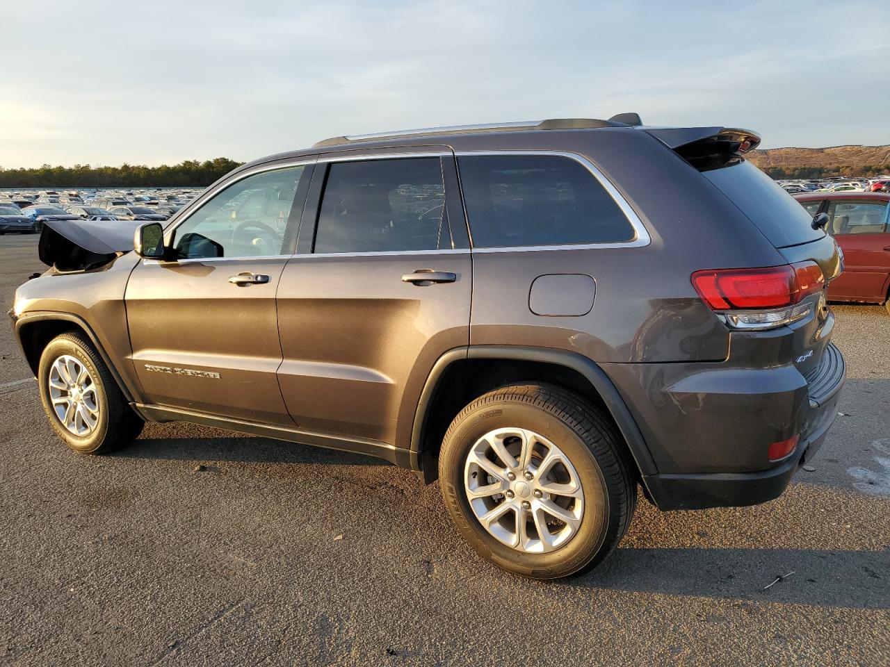2021 Jeep Grand Cherokee VIN 1C4RJFAG2MC532311 Copart auction photo, front end / rear end damage thumbnail 2