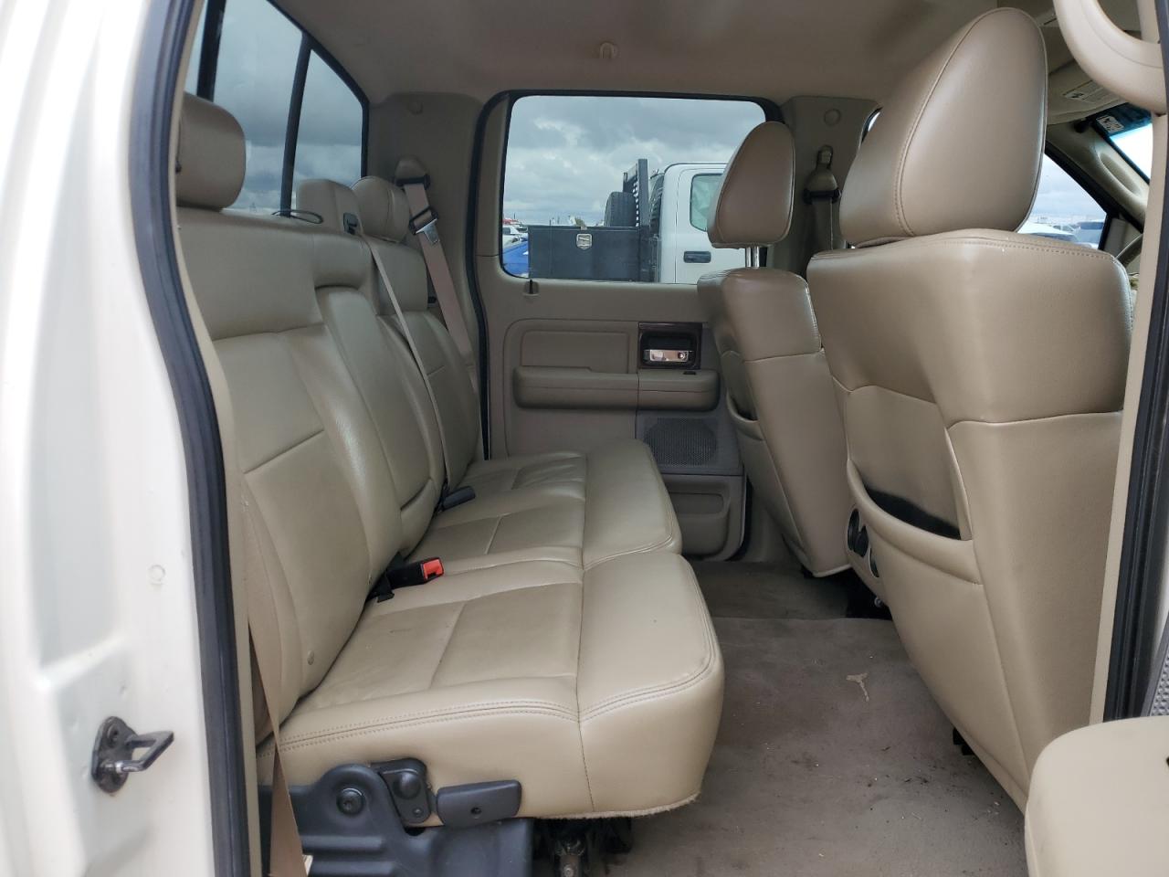 2008 Ford F-150 VIN 1FTPW12V48KB37518 Copart auction photo, front end / hail damage thumbnail 10