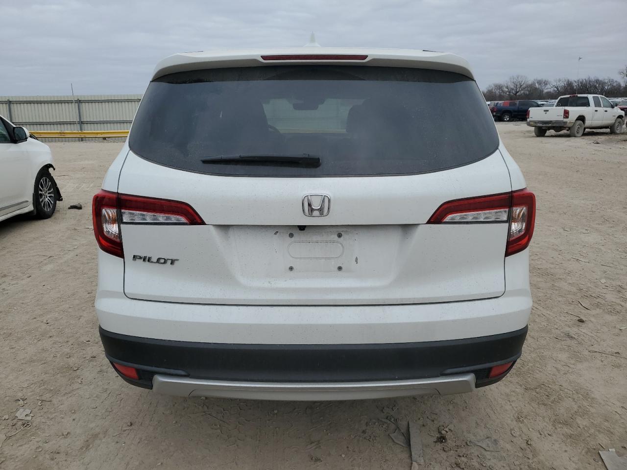 2022 Honda Pilot VIN 5FNYF5H53NB011856 Copart auction photo, side damage thumbnail 6