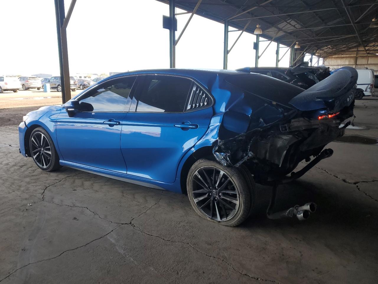 2019 Toyota Camry VIN 4T1B61HK1KU286676 Copart auction photo, rear end damage thumbnail 2