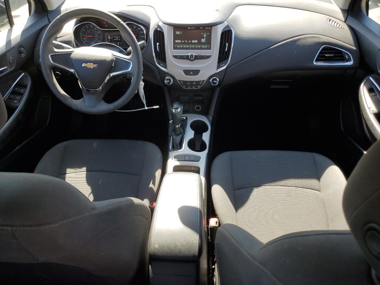 2018 Chevrolet Cruze VIN 1G1BC5SM2J7230718 Copart auction photo, front end / minor dent/scratches damage thumbnail 8